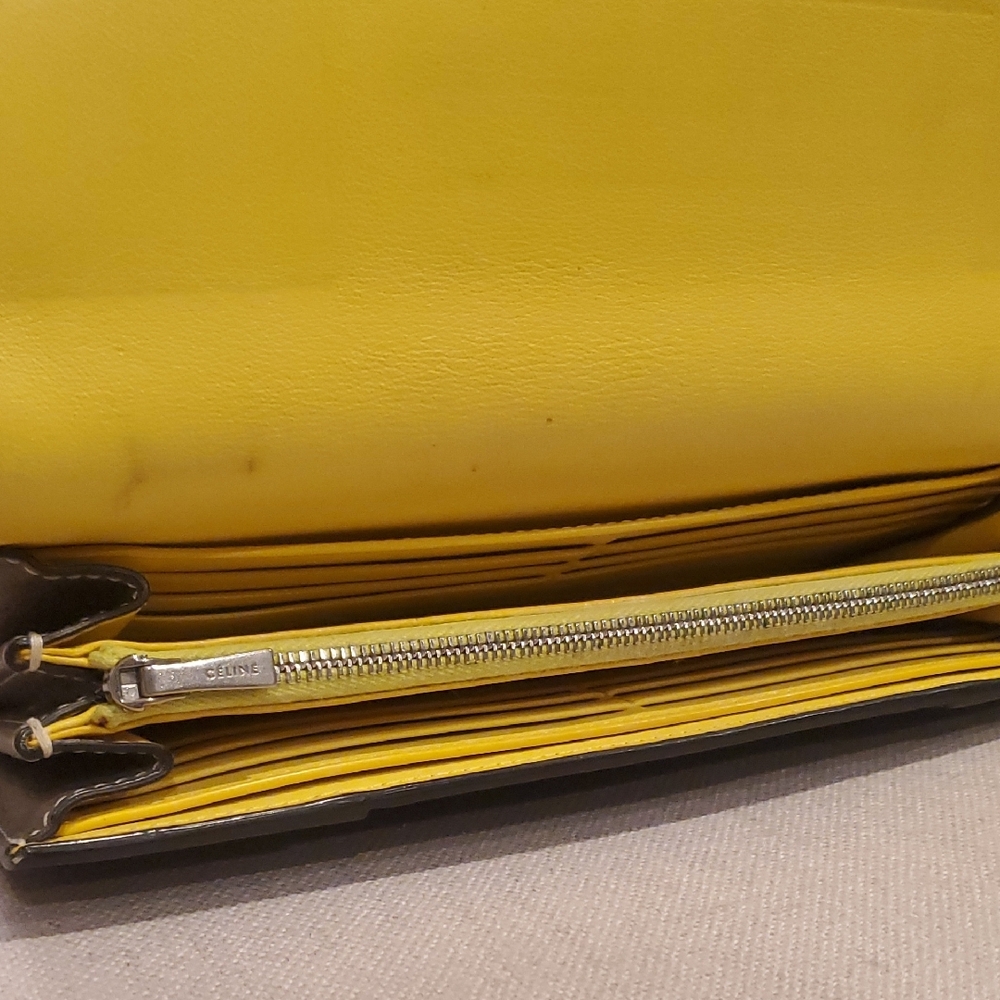 Celine Paris Large Flap Multifunction Wallet - Picture 14 of 16